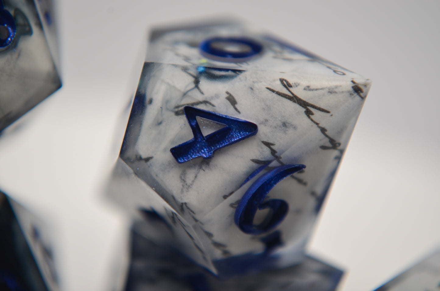 “Transcribe” 9 Piece Dice Set