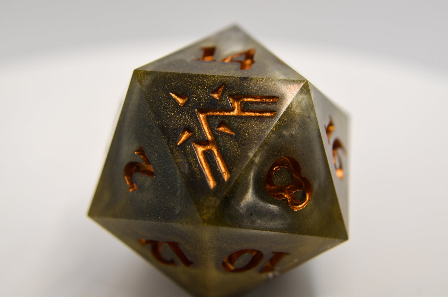 Mixed Metallics 30 mm Giant D20