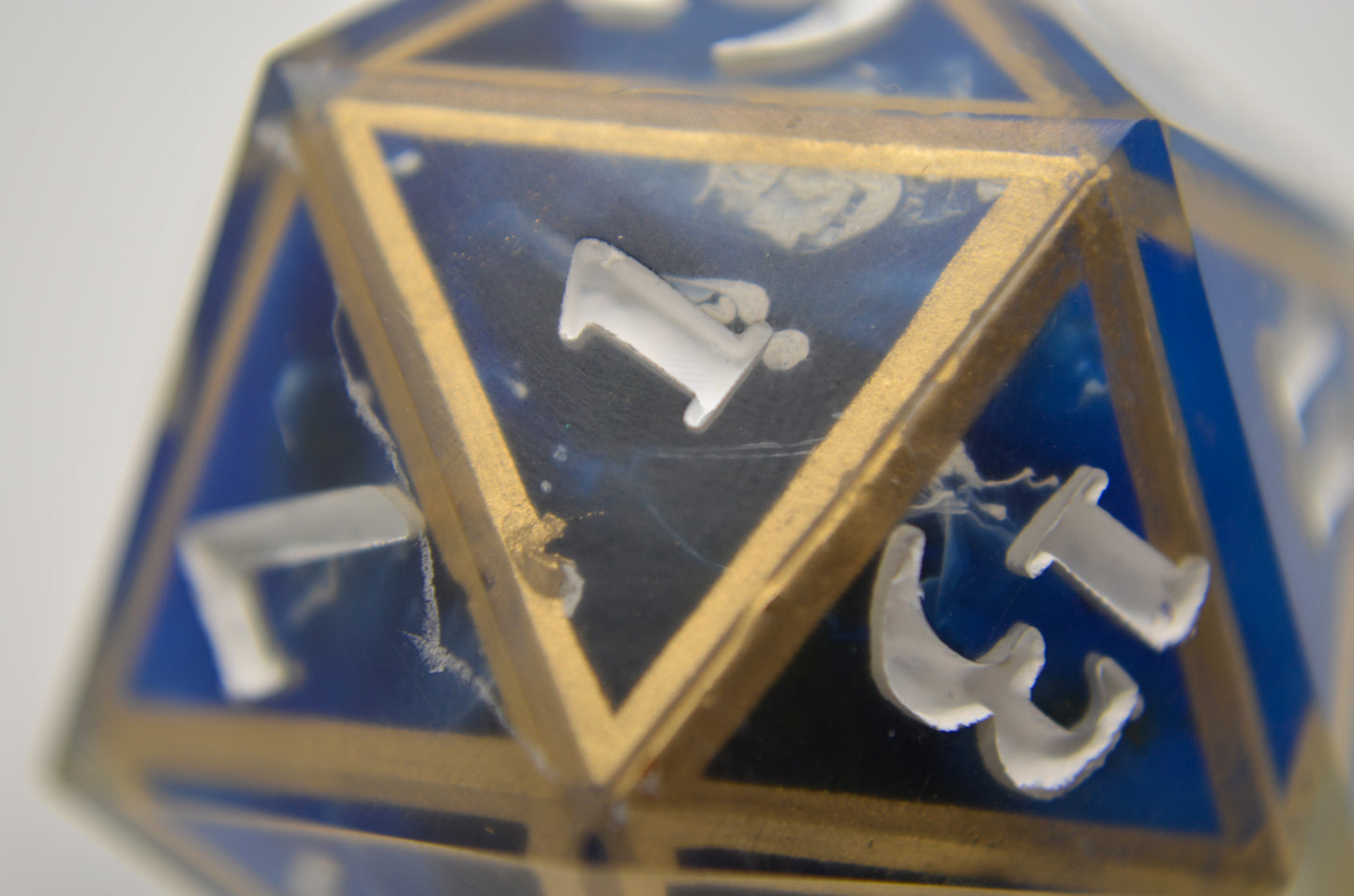 Gold Edges Ocean Giant D20