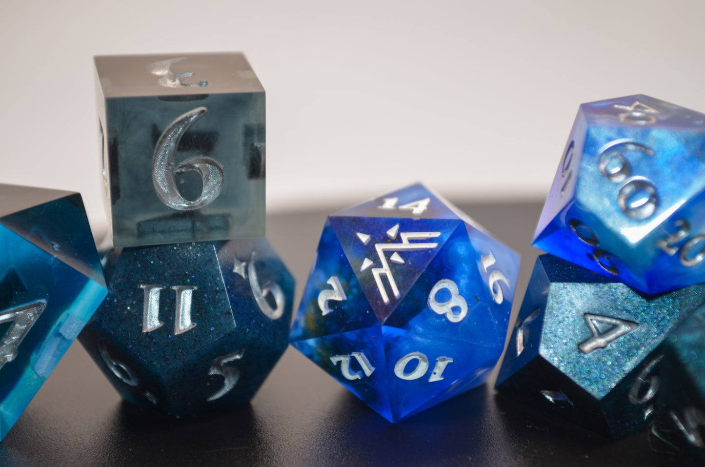 Tidal Wave 7 Piece Dice Set