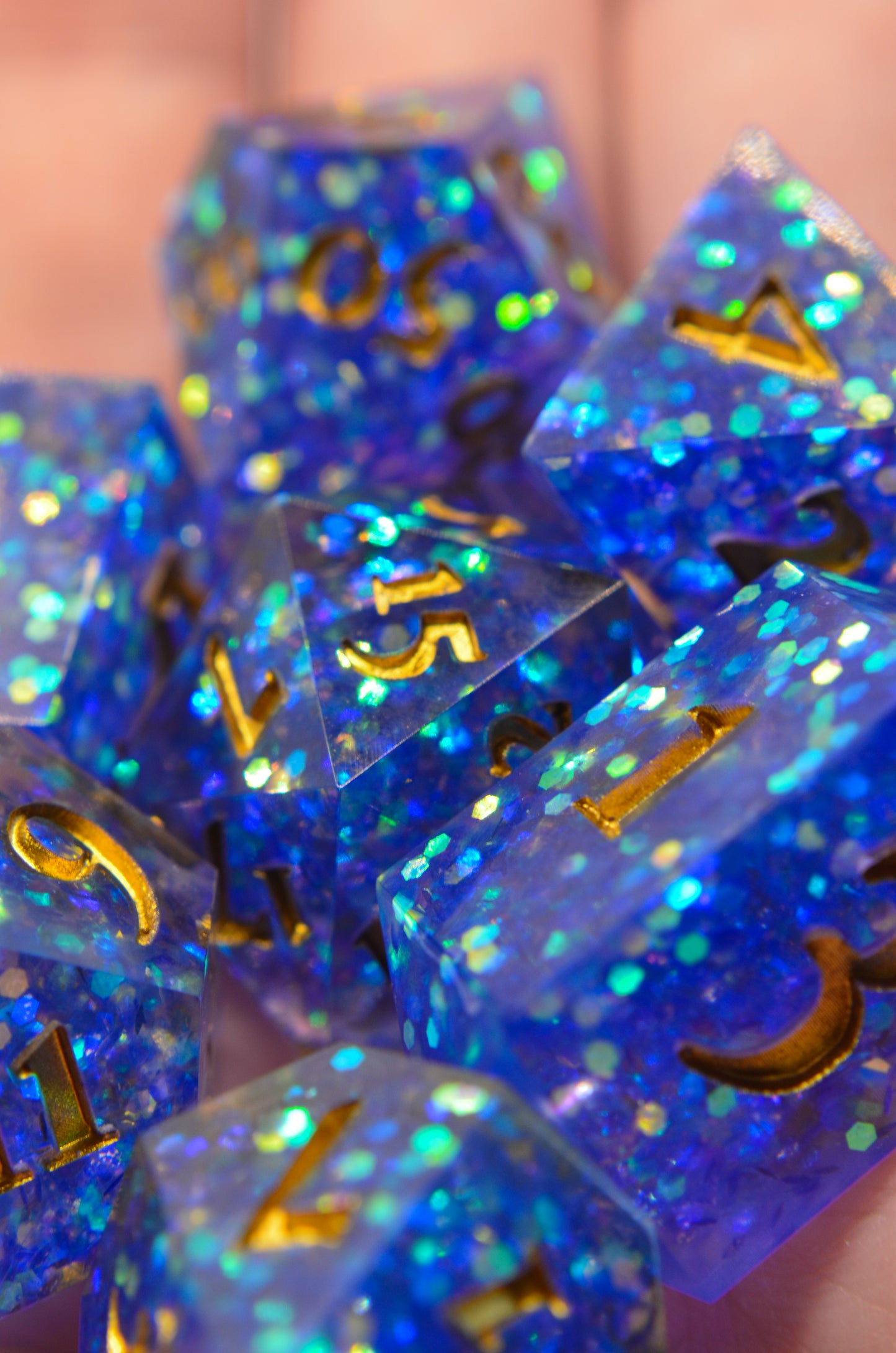 Hypnotic Pattern 7 Piece Dice Set