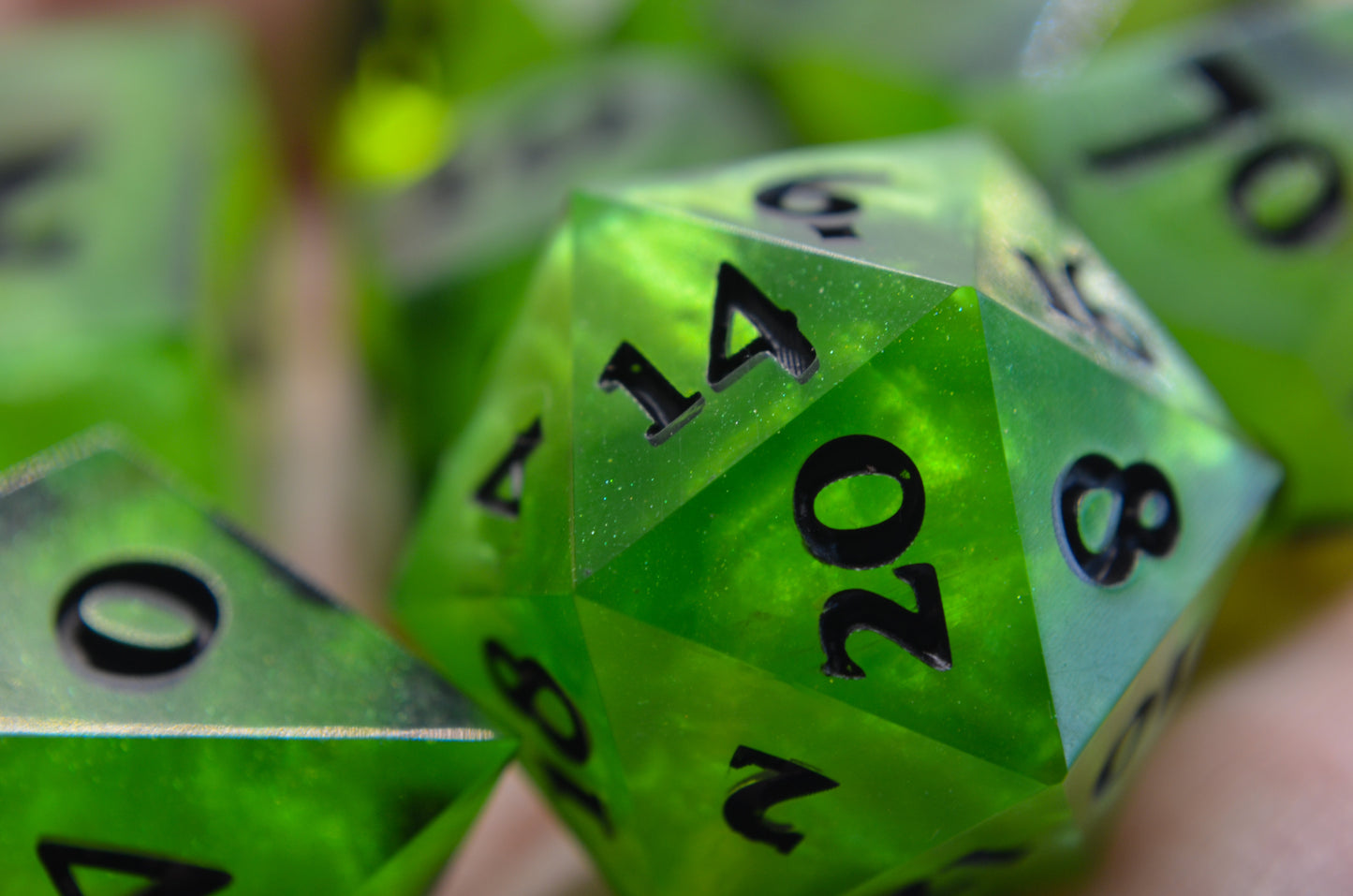 Poison Spray 7 Piece Dice Set