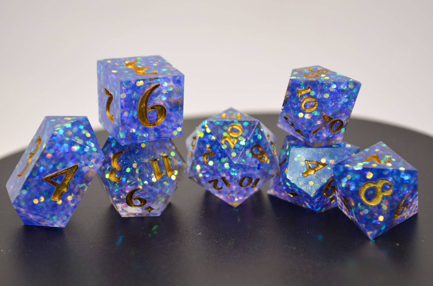 Hypnotic Pattern 7 Piece Dice Set