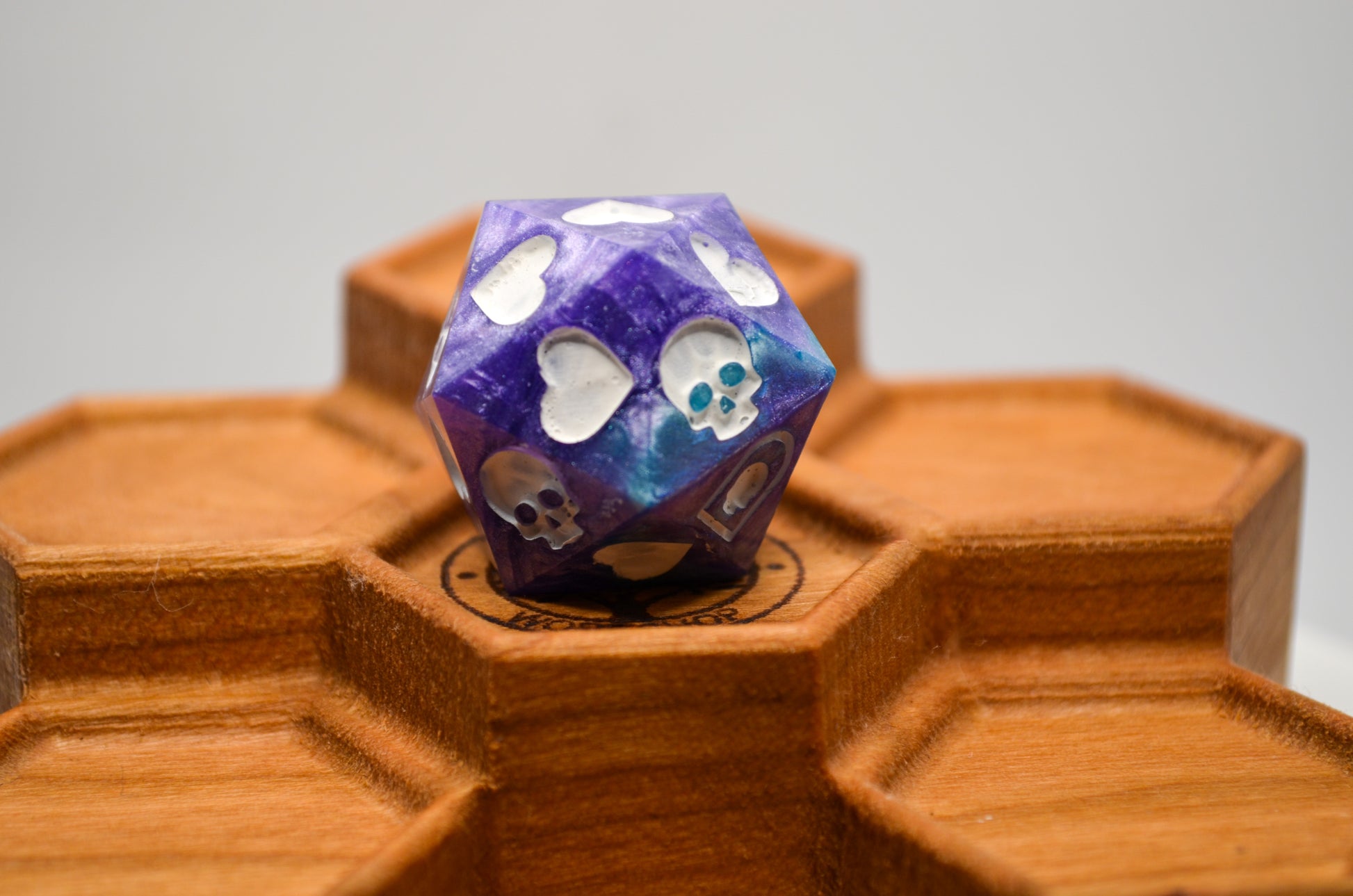 Loot Crate on X: HaikuMaven used our #D20 ice mold to make an actual  D20! LOVE this, nice work!  #LooterLove   / X