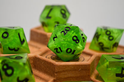 Poison Spray 7 Piece Dice Set