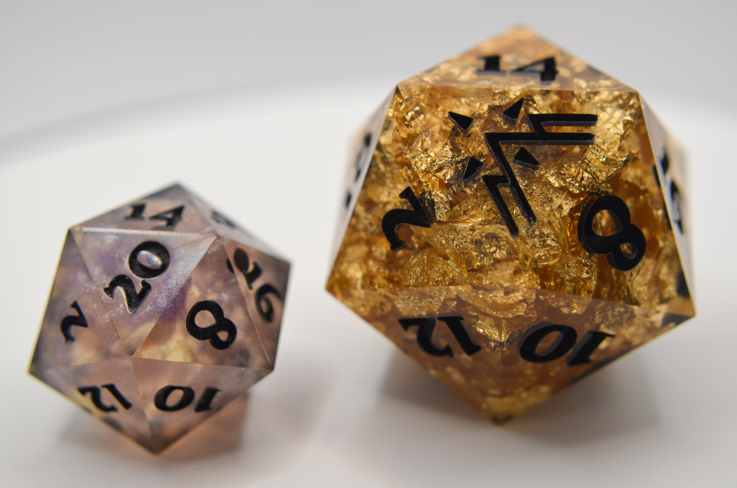 Gold Flake Giant D20