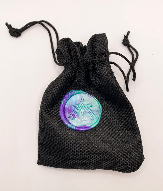 D20 AND 2 NON-D20 PIECES GRAB BAG